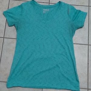 Reebok Dry Fit v neck tshirt